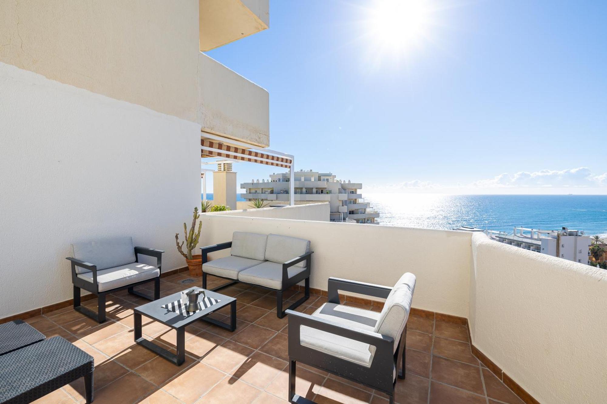 Holidays2Benal Beach Terraza Solarium Бенальмадена Екстер'єр фото